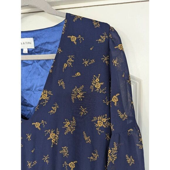 Park and Fifth Rennie Midi Dress women's size Large navy blue chiffon vneck - Picture 2 of 7